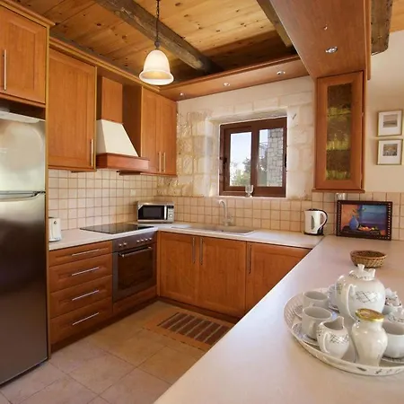 Idalia Villas-villa Stefania Logaráta
